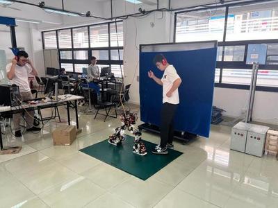 张皓:以&ldquo;爬坡过坎&rdquo;精神推动教育信息化产业融合发展